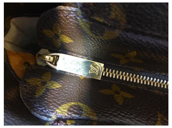 Louis Vuitton Luco GM Monogram Tote Marrone - vista 18
