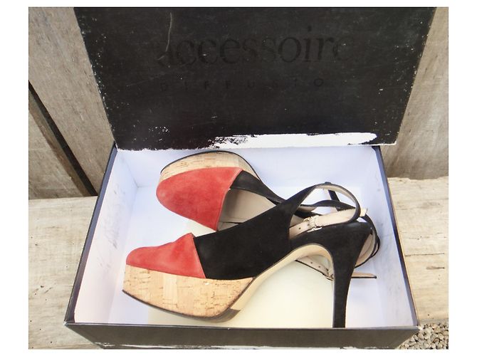 Autre Marque Accessori per la diffusione delle pompe slingback p 39,5 Nero Corallo - vista 7