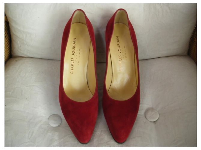 Charles Jourdan Pumps aus Hirschleder Rot 10cm Absatz - Ansicht 2