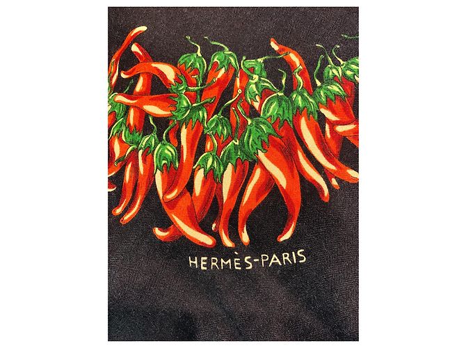 Modelo de xale Hermès na terra das especiarias Preto Multicor - vista 3