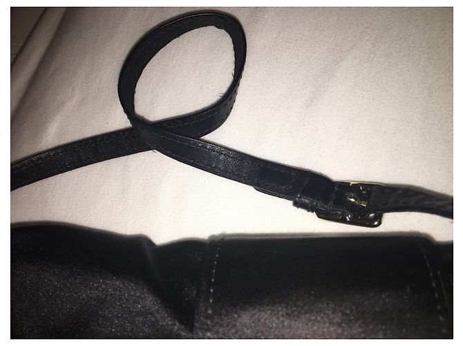 Pochette Gucci in pelle e seta nera Nero - vista 9
