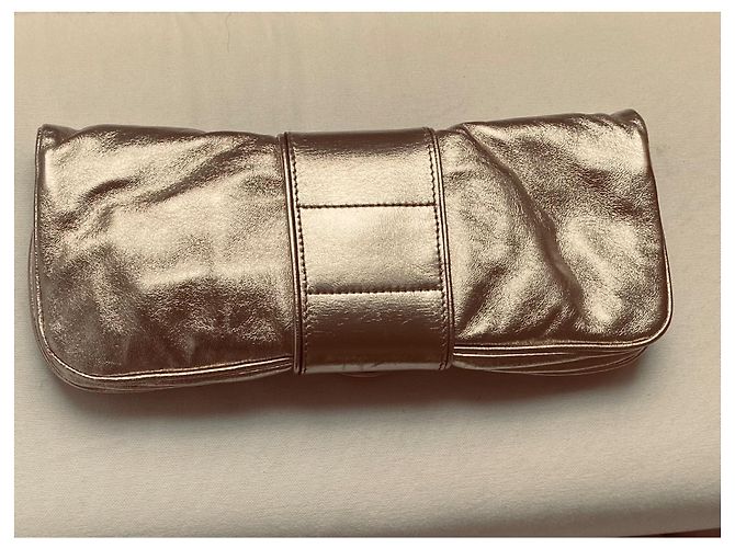 Pochette Gucci in pelle oro D'oro - vista 2