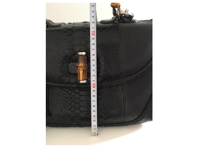 Gucci Bamboo Handtasche aus Pythonleder Schwarz Silber Hardware - Ansicht 11