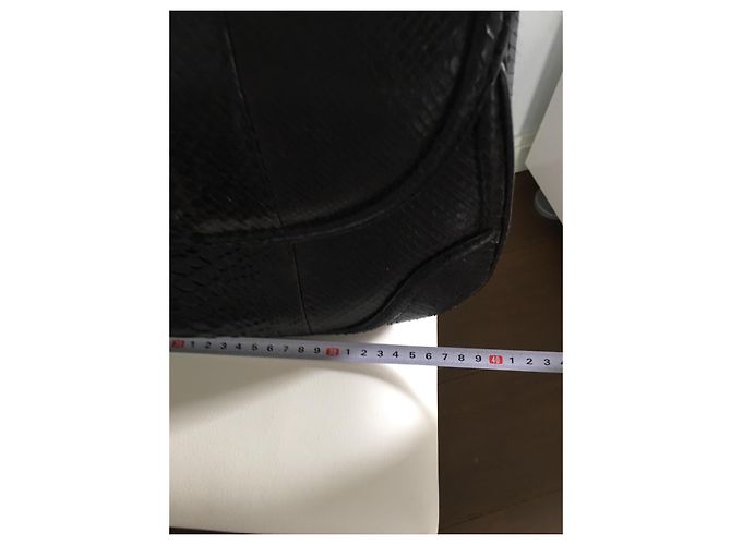 Gucci Bamboo Handtasche aus Pythonleder Schwarz Silber Hardware - Ansicht 12