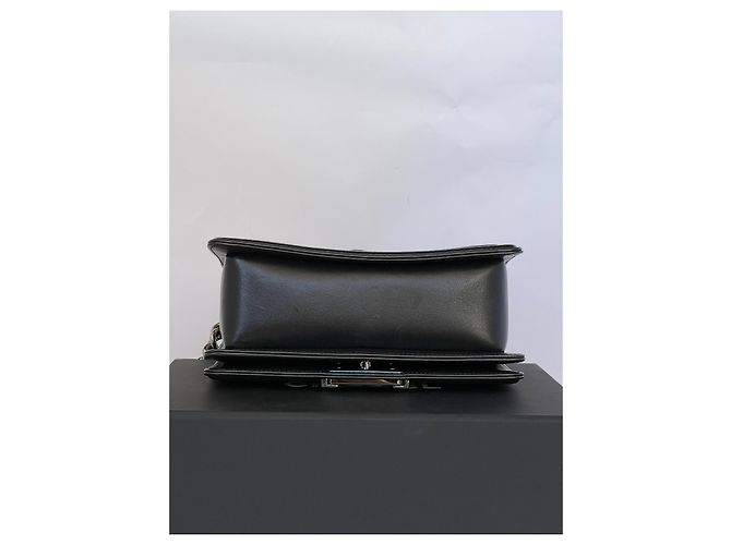 Boy Limited Edition Chanel bambino piccolo perla e cristalli impreziositi Nero - vista 3