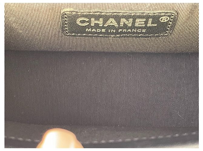 Boy Limited Edition Chanel bambino piccolo perla e cristalli impreziositi Nero - vista 7