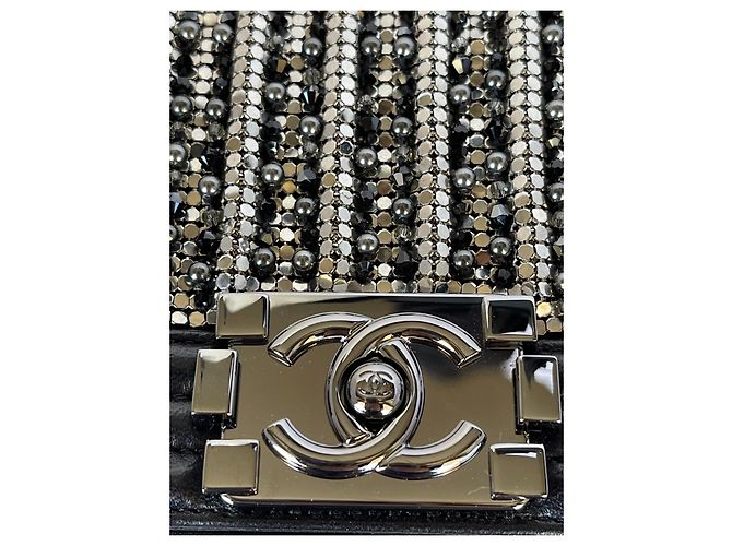 Boy Limited Edition Chanel bambino piccolo perla e cristalli impreziositi Nero - vista 8