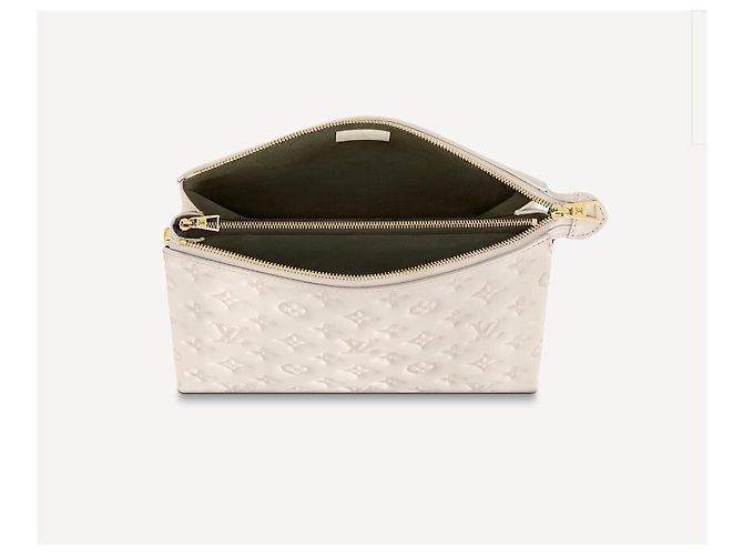 Coussin Borsa a mano Louis Vuitton Couscin PM pelle beige - vista 4