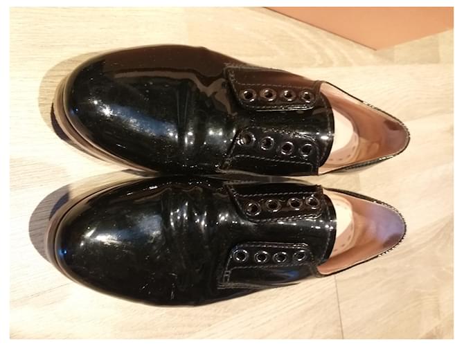 Derby Miu Miu in vernice nera Nero - vista 3