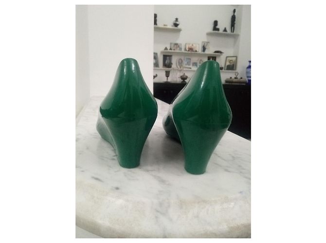 Sandali con tacco Gucci in gomma verde - vista 5