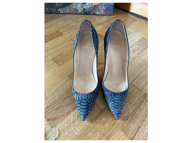 Christian Louboutin So Kate Watersnake nabuk geometrico chiaro nero 120 MM Grigio antracite - vista 2
