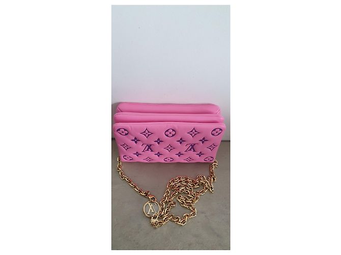 Alma Louis Vuitton BOLSA DE COJÍN Rosa - vista 3
