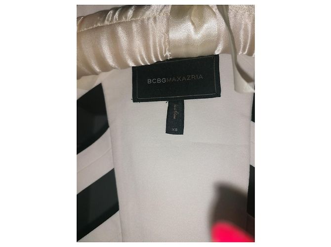 Bcbg Max Azria Kurze Jacke Eggshell XS Aus weiß - Ansicht 4