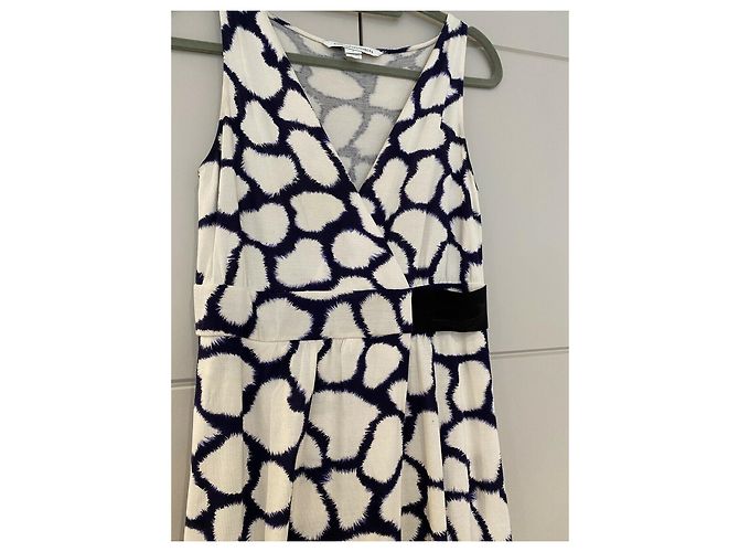 Diane Von Furstenberg Dvf Marlene vestido largo de seda con estampado shibori Blanco Azul - vista 9