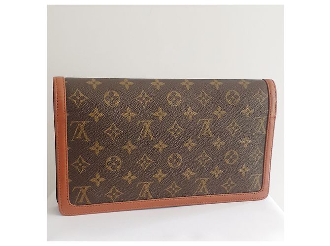 Clutch Louis Vuitton Marrone - vista 3