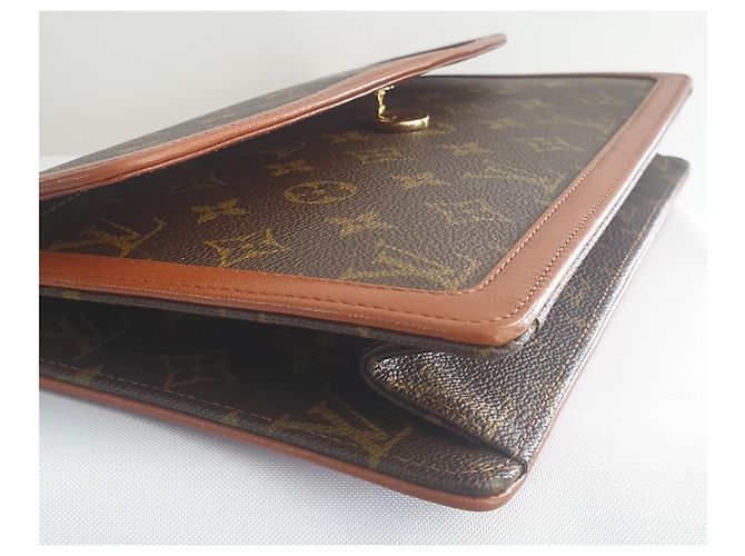 Clutch Louis Vuitton Marrone - vista 9