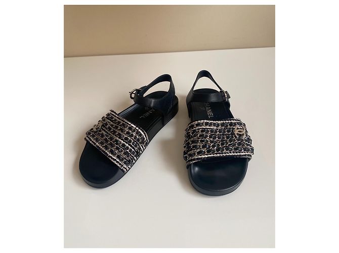 Sandali Chanel Dad in pelle nera e tweed con catena d'argento Nero - vista 7