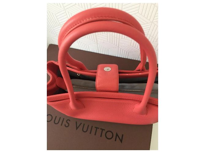 Chanel Borsa a tracolla Executive Corallo in pelle - vista 7
