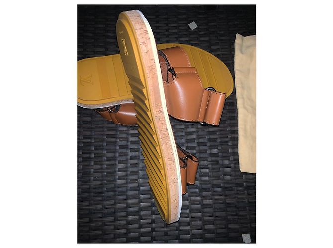 Sandali Louis Vuitton Uomo in Pelle Marrone - vista 4