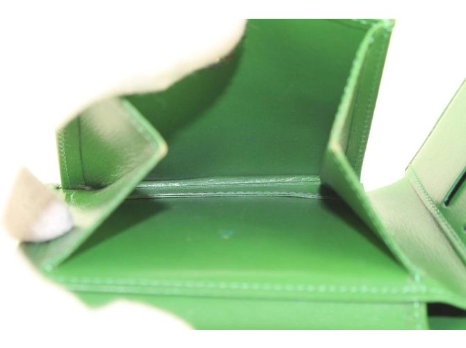 Louis Vuitton Portafoglio a libro da uomo in pelle Epi Borneo verde Slender Multiple - vista 2