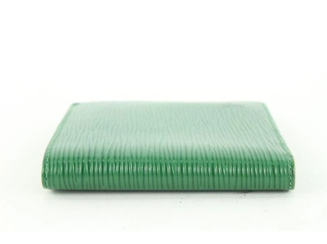 Louis Vuitton Portafoglio a libro da uomo in pelle Epi Borneo verde Slender Multiple - vista 5