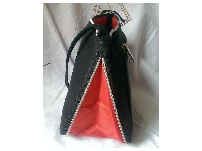 Yves Saint Laurent Bolsos de embrague - vista 3