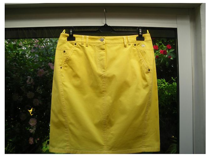 Burberry Yellow Cotton Skirt Size 46 - view 2