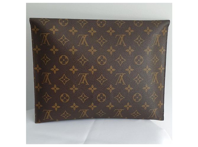 Louis Vuitton Bolsillo con solapa Castaño - vista 3