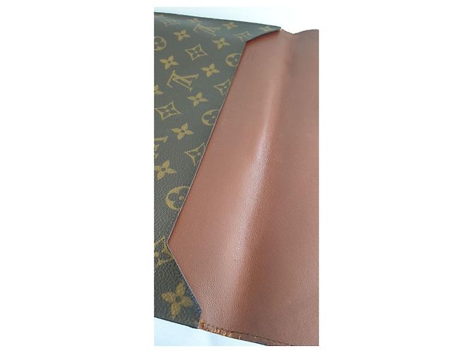Louis Vuitton Bolsillo con solapa Castaño - vista 5
