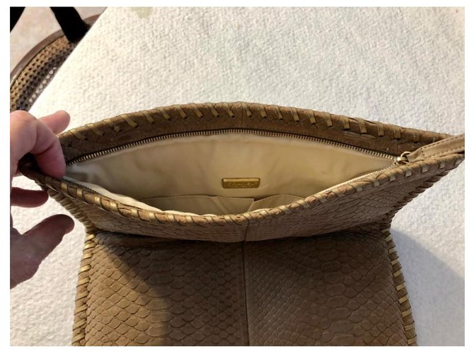 Pochette Chanel in Pitone Marrone Beige - vista 4