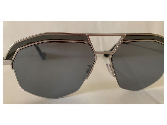 Loewe Graue geometrische Pilotenbrille - Ansicht 13