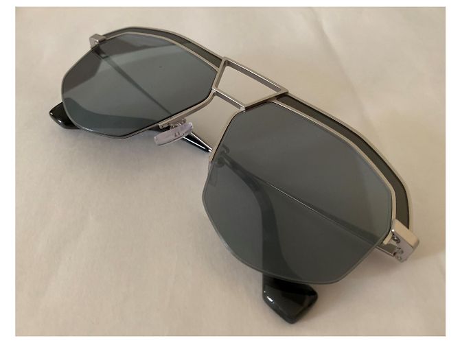 Loewe Graue geometrische Pilotenbrille - Ansicht 7
