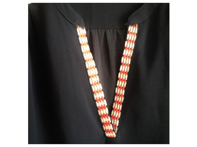 Nina Kaufmann Ballonärmel, besticktes Kleid. Größe L. Rot Roh Marineblau - Ansicht 10