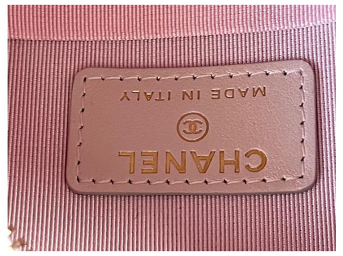Chanel Tasche mit Kette - Ansicht 11