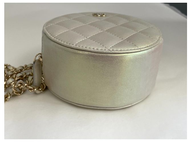 Chanel Tasche mit Kette - Ansicht 9