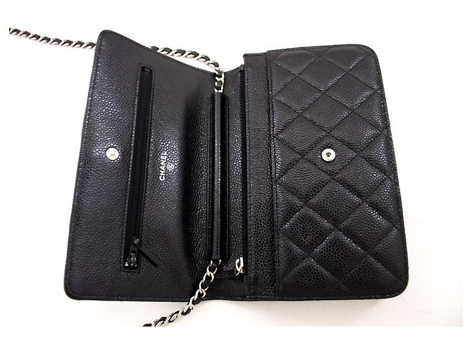 Wallet On Chain CHANEL Portafoglio con caviale su catena WOC Borsa a tracolla nera con tracolla Nero - vista 11