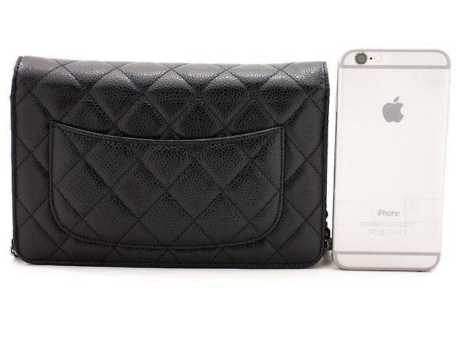 Wallet On Chain CHANEL Portafoglio con caviale su catena WOC Borsa a tracolla nera con tracolla Nero - vista 3