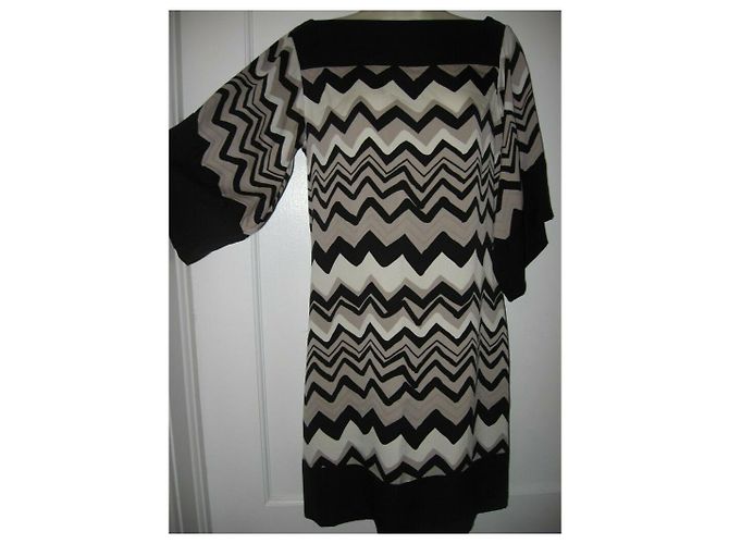 Diane Von Furstenberg Vestido de seda DvF AYANA estampado chevron Castaño Negro Crudo - vista 4
