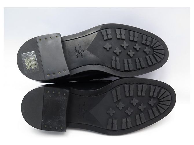 NUOVE SCARPE LOUIS VUITTON VOLTAIRE 7 IT 42 FR DERBY PELLE NERA + SCATOLA Nero - vista 3