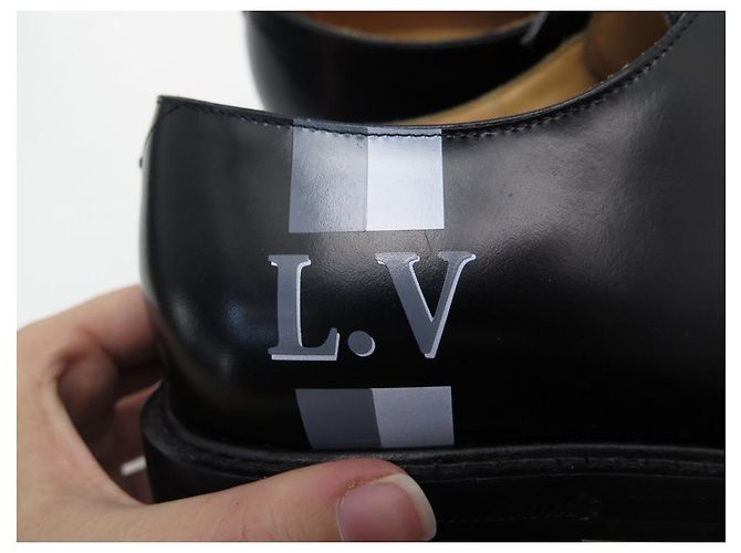 NUOVE SCARPE LOUIS VUITTON VOLTAIRE 7 IT 42 FR DERBY PELLE NERA + SCATOLA Nero - vista 9