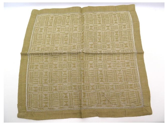 Hermès LOT HERMES 4 SERVIETTES DE TABLE MOTIFS GEOMETRIQUES EN  LIN CAMEL LINEN NAPKINS - vue 10