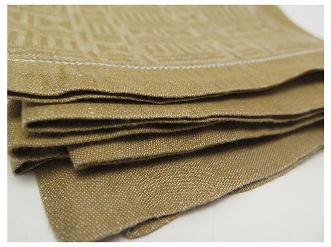 Hermès LOT HERMES 4 SERVIETTES DE TABLE MOTIFS GEOMETRIQUES EN  LIN CAMEL LINEN NAPKINS - vue 13