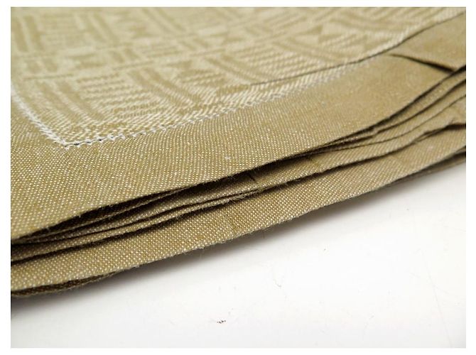Hermès LOT HERMES 4 SERVIETTES DE TABLE MOTIFS GEOMETRIQUES EN  LIN CAMEL LINEN NAPKINS - vue 10