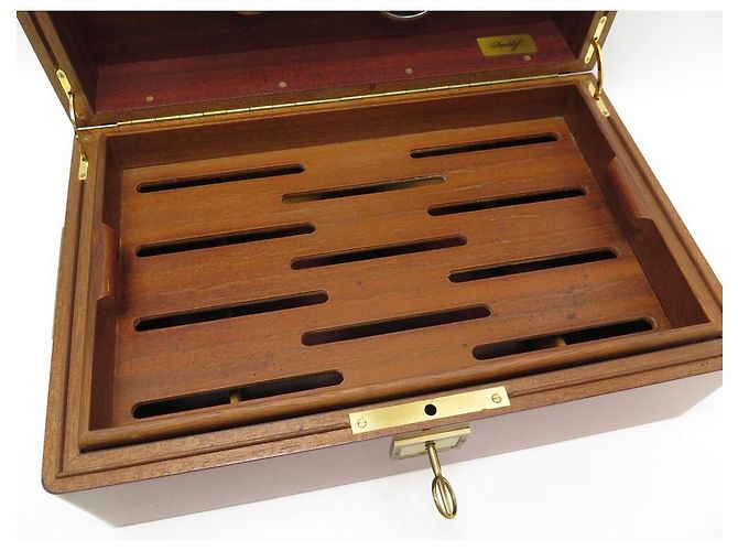 CAIXA DE CIGAR DAVIDOFF EM MADEIRA LACADA + CORTADORA DE MADEIRA CIGAR CAIXA HUMIDOR Marrom - vista 11