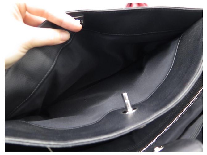 BORSA A MANO CHANEL EXECUTIVE CERF MM A15206 BORSA A MANO CAVIALE NERO - vista 15