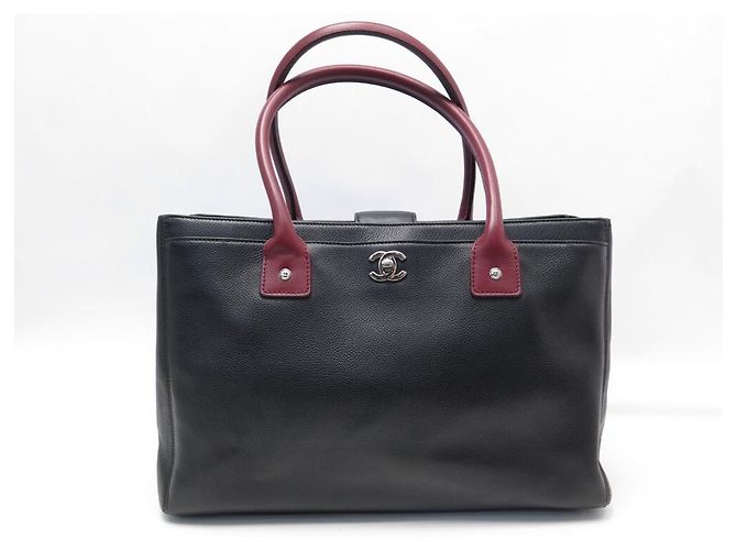 BORSA A MANO CHANEL EXECUTIVE CERF MM A15206 BORSA A MANO CAVIALE NERO - vista 2