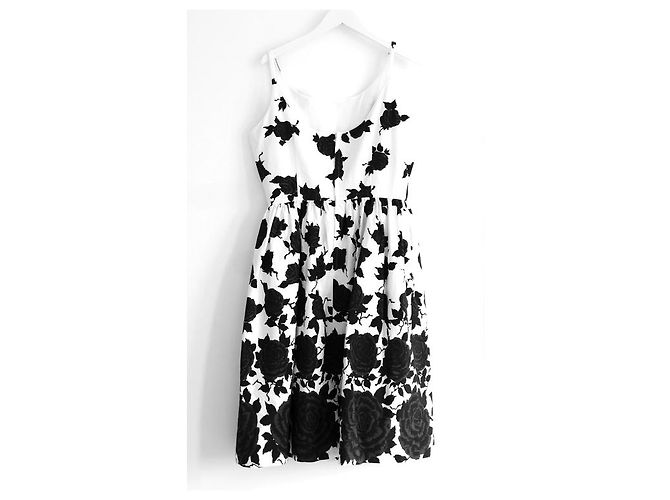 Autre Marque Vestido sin mangas con estampado de rosas en blanco y negro de J&M Davidson - vista 5