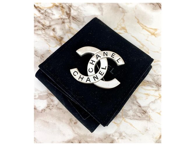 Spilla vintage CC Chanel Argento - vista 4
