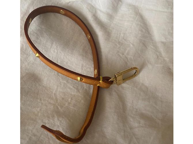 Louis Vuitton fiore di ciliegio Rosso Beige D'oro Crema - vista 7