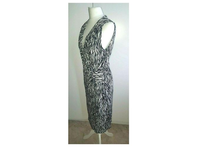 Ghost London Geisterkleid in Schwarz-Weiß - Ansicht 3
